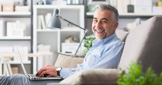 Should I Start an Independent Travel Agency or Join a Franchise?