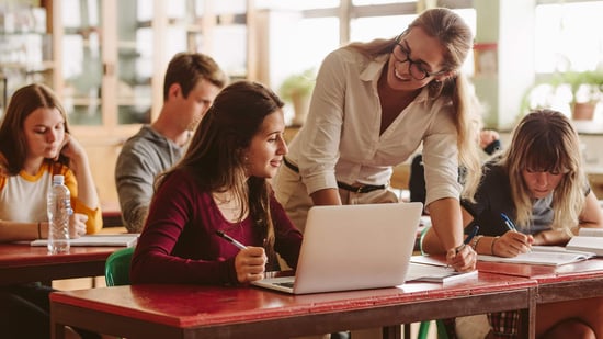 Travel Agent Certification Guide: What You Need to Know