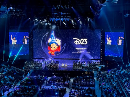 D23