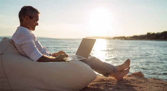 Top 4 Reasons to Become a Travel Agent