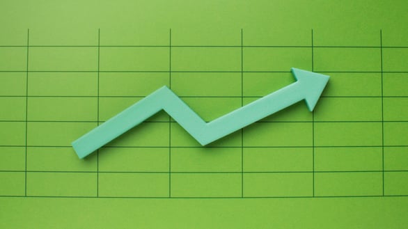 growth arrow going up